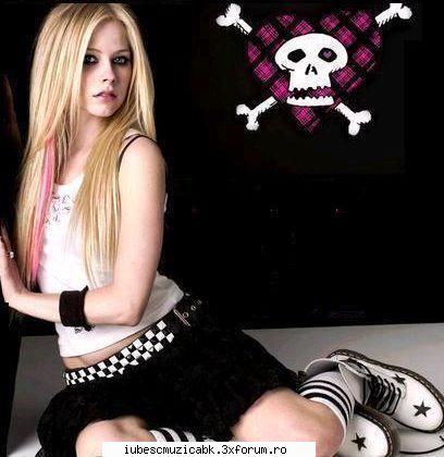 poze avril - lifeismusic - avril lavigne