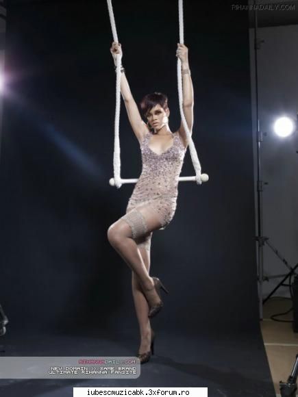 poze cu riri - lifeismusic - rihanna